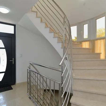 Apartment Marina 916 Pula